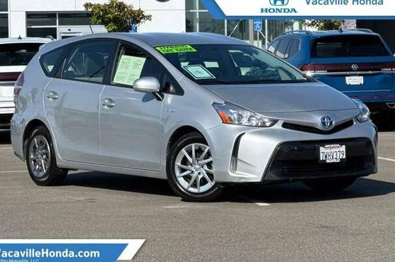TOYOTA PRIUS V 2017 JTDZN3EU1HJ059053 image